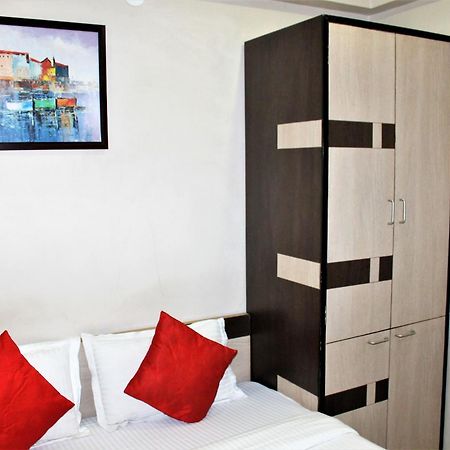 Reliable Inn Καλκούτα Εξωτερικό φωτογραφία